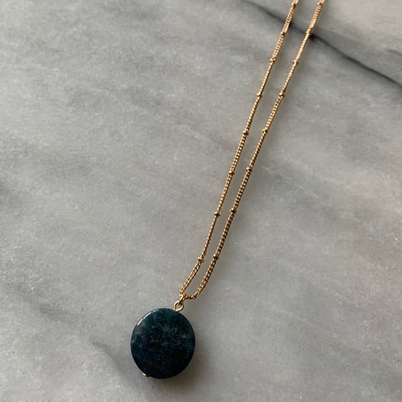 SOLD NWT Gold necklace with Apatite Stone - Picture 2 of 2